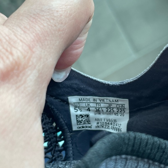 Like new! Adidas Stella McCartney x Wmns AlphaEdge 4D 'Night Steel Black' - Picture 10 of 10